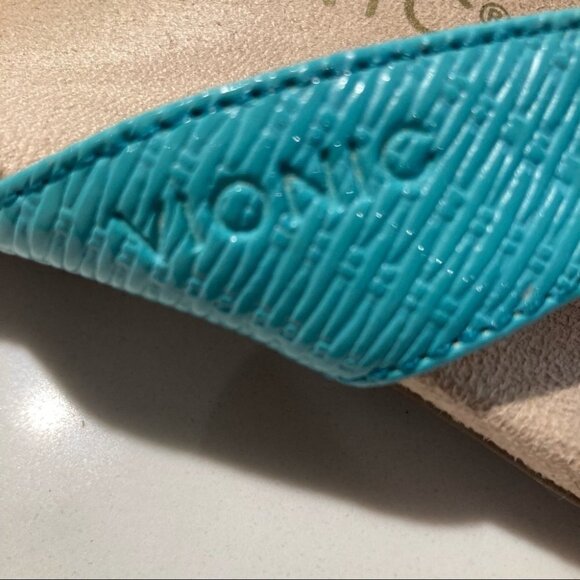 VIONIC Sz 8 Rest Hilda Comfort Leather Sandals - Picture 7 of 11